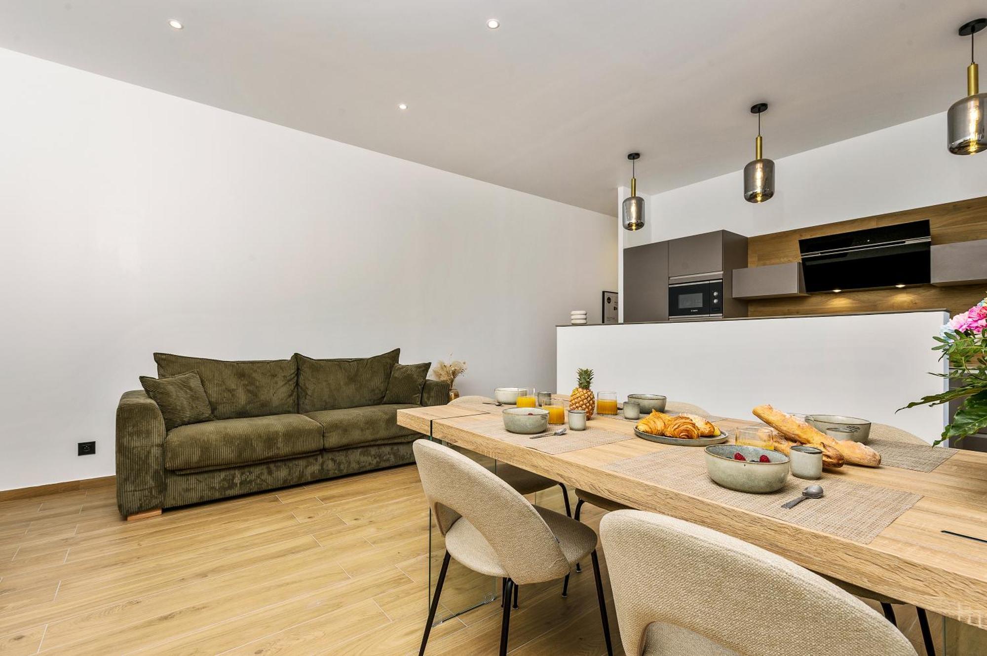 Loggias - Somptueux 4 Pieces - Parking - Terrasse - Appartement *